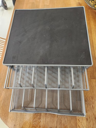 Desktop tray organiser with - desktop,